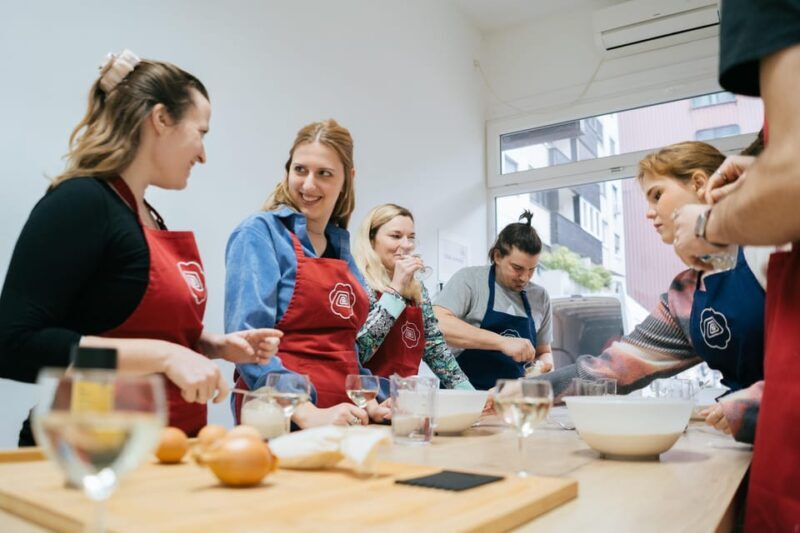 Slovenia: Belokranjska Pogaa Cooking Class - Atmosphere and Guide
