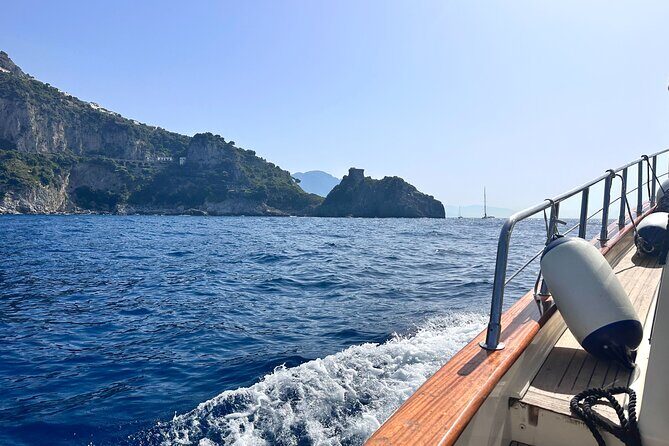 Small Group Amalfi Coast Boat Day Tour from Positano - The Bottom Line