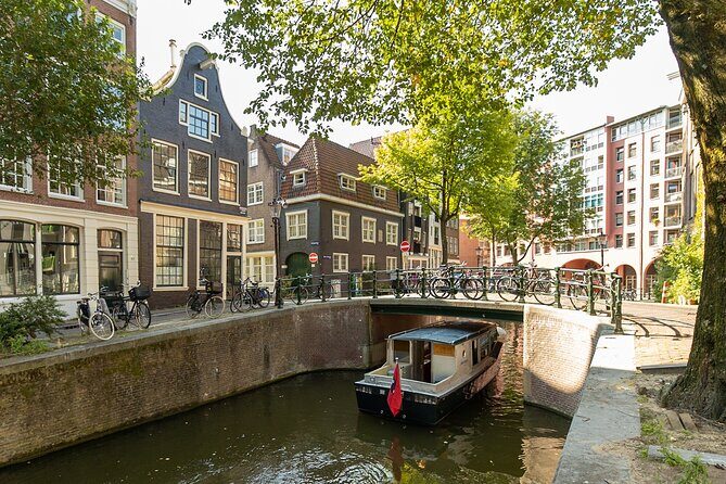 Small Group Boutique All-Inclusive Tour (max 12 p) With Captain - Who Is This Tour Best For?