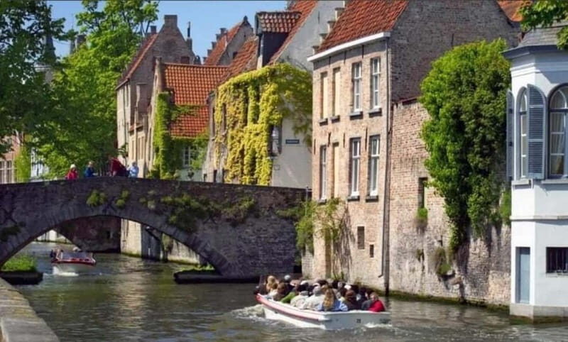 Small-Group Bruges Tour with opt Canal Cruise from Zeebrugge - What Makes This Tour Stand Out?