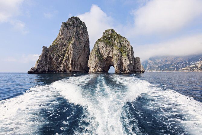 Small Group Capri Island Boat Ride with Swimming and Limoncello - An Honest Look at What to Expect