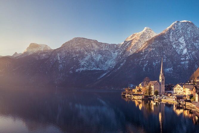 Small-Group Christmas Day Trip to Hallstatt from Vienna - Key Points