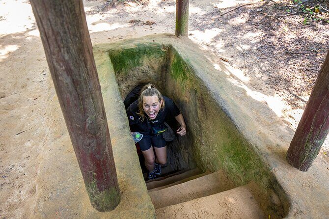 Small-group Cu-Chi Tunnel: 1-Day Ben-Duoc Temple & Liberated Zone - A Comprehensive Look at the Tour Experience