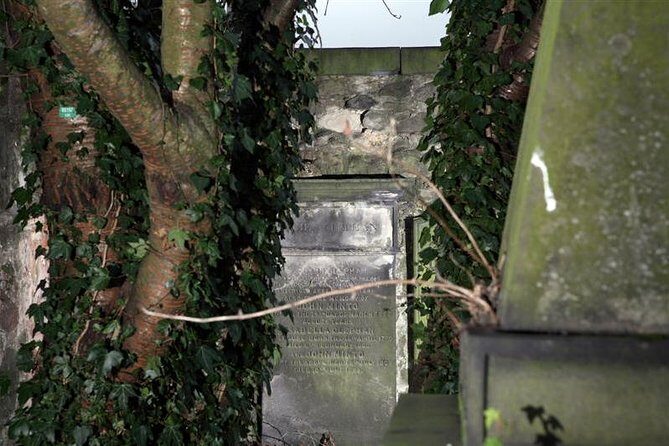 Small Group Edinburgh Underground Vaults & Graveyard Ghost Tour - Final Thoughts: Is It Worth It?