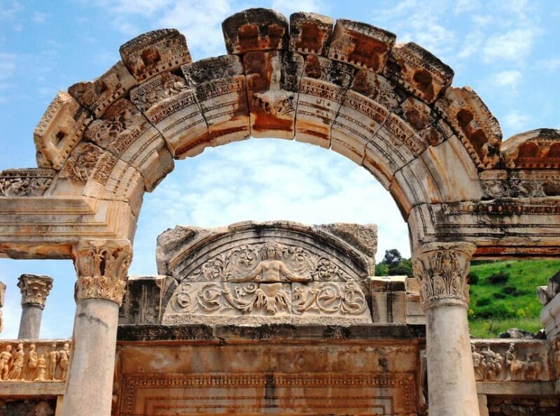 Small Group Ephesus Tour for Cruise Passengers - The Value of a Knowledgeable Guide
