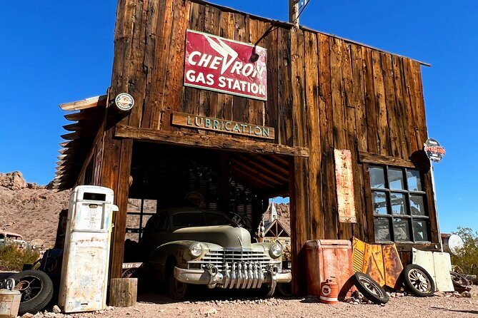 Small Group Ghost Town, 7 Magic Mountains, Las Vegas Sign - Discovering the Hidden Corners of Las Vegas and Beyond