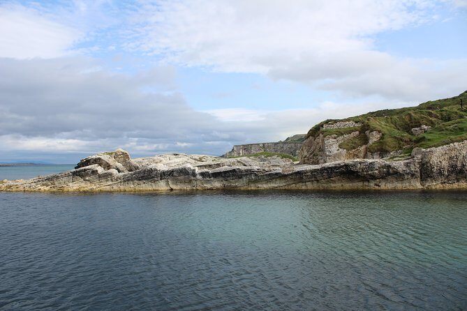 Small Group Giant's Causeway Day Tour from Belfast - FAQ