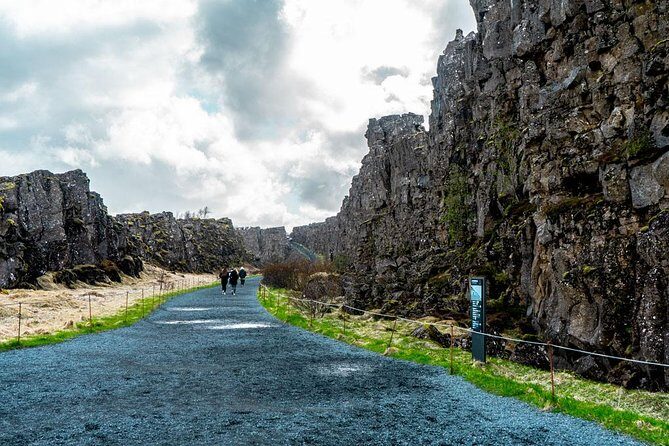 Small-Group Golden Circle Full-Day Tour from Reykjavik - A Deep Dive into the Golden Circle Tour