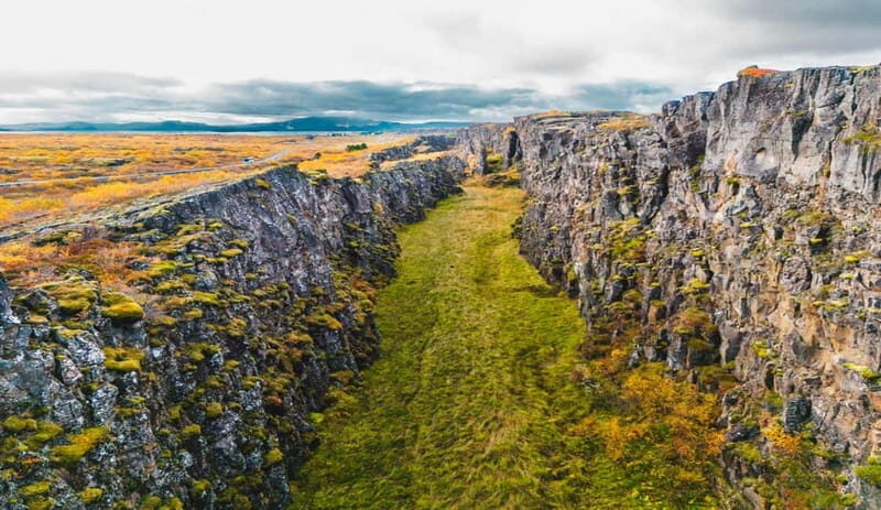Small Group Golden Circle in Spanish: From Cruise Terminal - Who Should Consider This Tour?