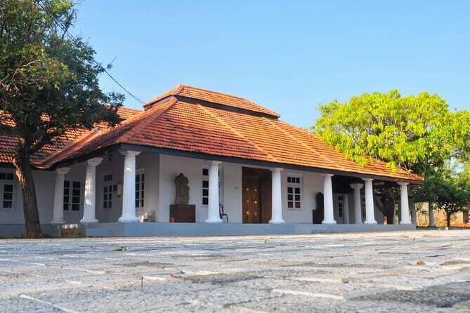 Small Group Hambantota City Tour - FAQ