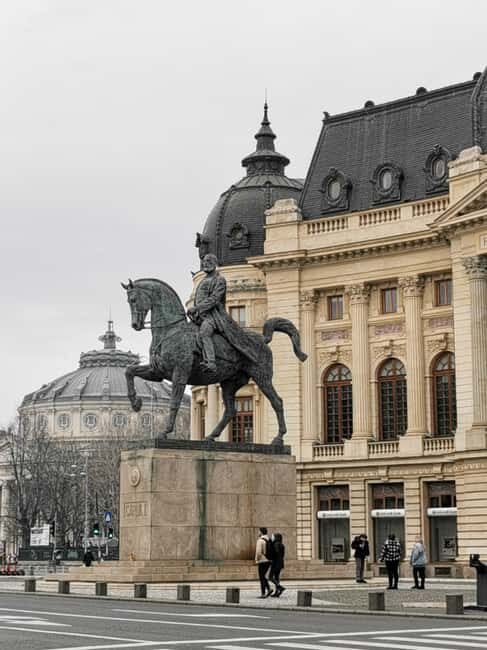 Small group Hop-on Hop-off Bucharest City Tour by minivan - The Experience in Detail