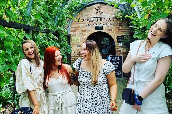 Small Group Hunter Valley Wine Tour w Lunch, Gin, Cheese & Choc - Key Points