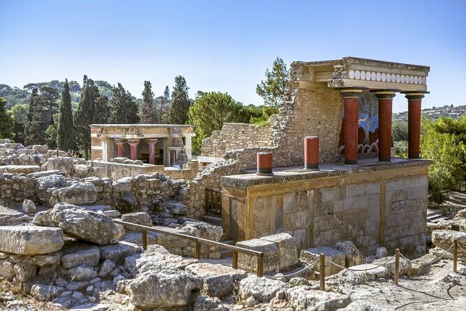 Small Group: Knossos, Olive Oil, Winery & raki with Lunch - Exploring Crete’s Past: Knossos Palace