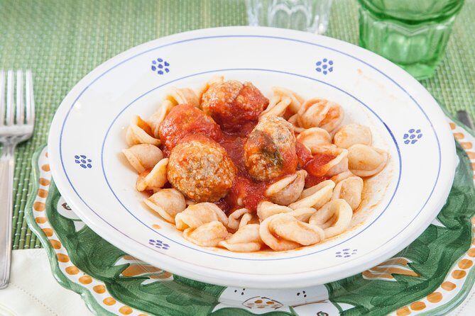 Small Group Market tour and Dining Experience at a Cesarina's home in Brindisi - In-Depth Look at the Experience