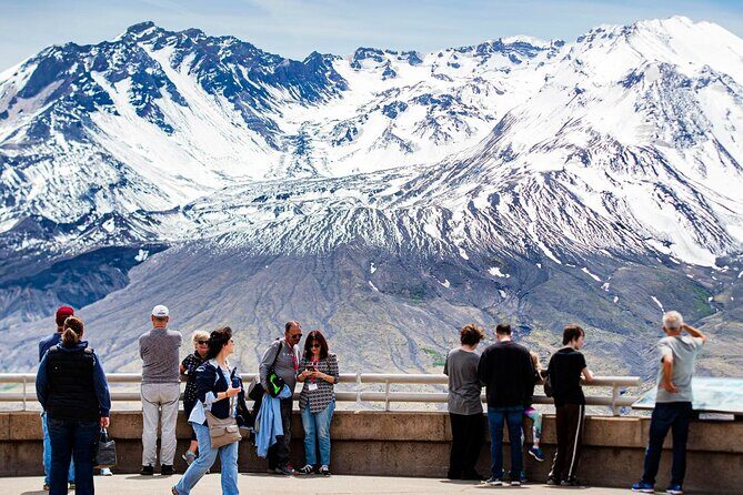 Small-group Mt. St. Helen National Park Tour from Seattle in SUV - The Value of the Experience
