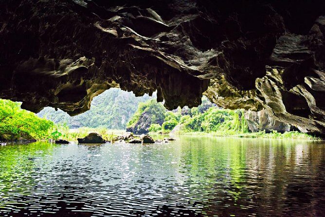 Small Group Ninh Binh Tour: Hoa Lu Tam Coc Full Day Tour from Hanoi - Who Is This Tour Best For?
