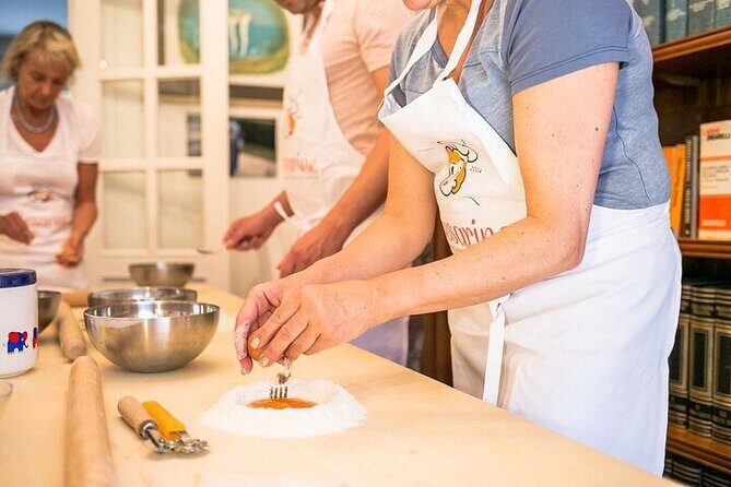 Small group Pasta and Tiramisu class in Como - Authentic Italian Cooking in Como: Pasta & Tiramisu Small Group Class
