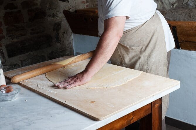 Small Group Pasta Making Class Wine Tasting in a Tuscan Castle - The Itinerary: What to Expect