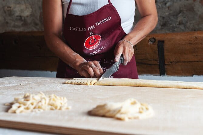 Small Group Pasta Making Class Wine Tasting in a Tuscan Castle - Key Points