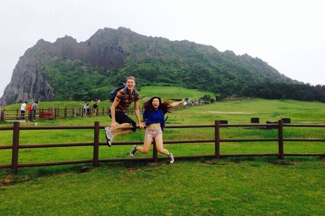 Small group Private Taxi Tour DAY experience in Jeju island - The Sum Up