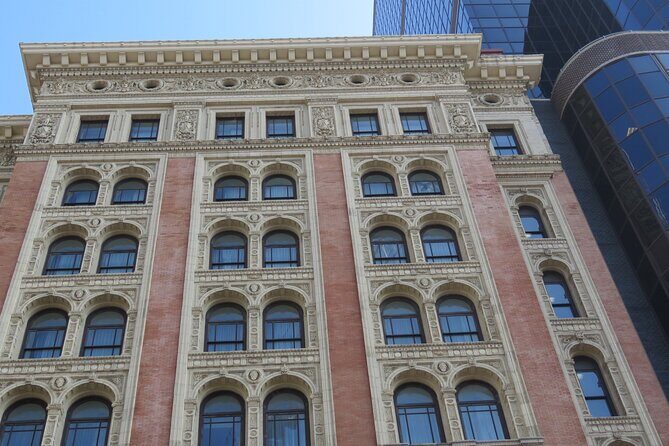 Small-Group Public Walking Tour Exploring Philadelphia's Gilded Age to Now - Who Should Consider This Tour?