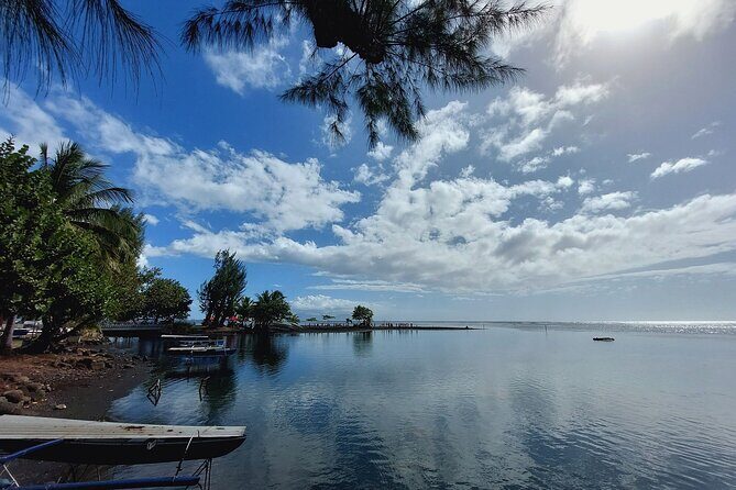 Small Group Shared Tahiti Circle Island Waterfalls and Views - Key Points
