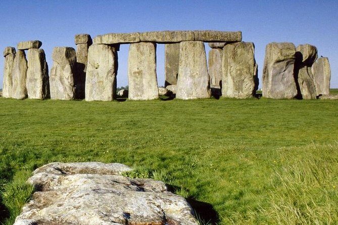 Small-Group to Bath, Lacock, Avebury and Stonehenge from London - The Deep Dive: What to Expect on this Tour