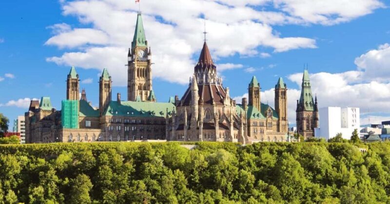 Small group: Toronto, Montreal, Quebec & Niagara 4-Day Tour - Frequently Asked Questions