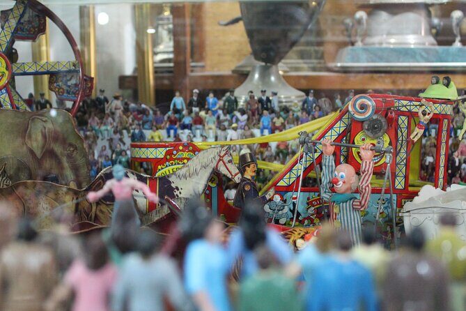 Small-Group Tour at Museum of Antique Toys - Key Points