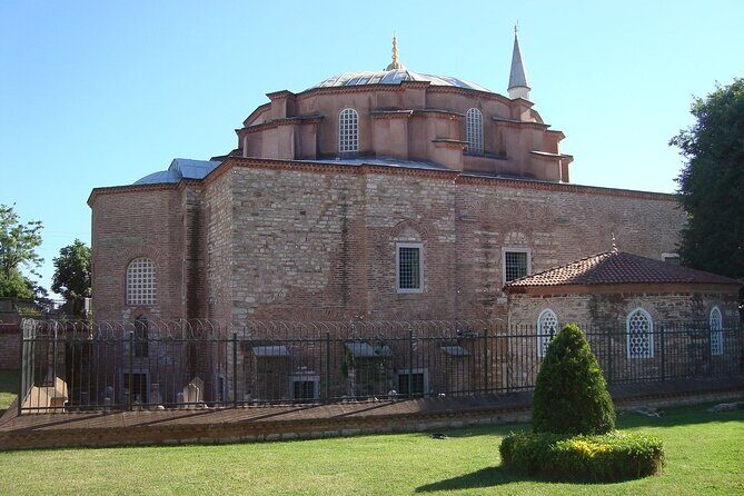 Small Group Tour -Best of Istanbul Tour with Lunch and Tour Guide - FAQs