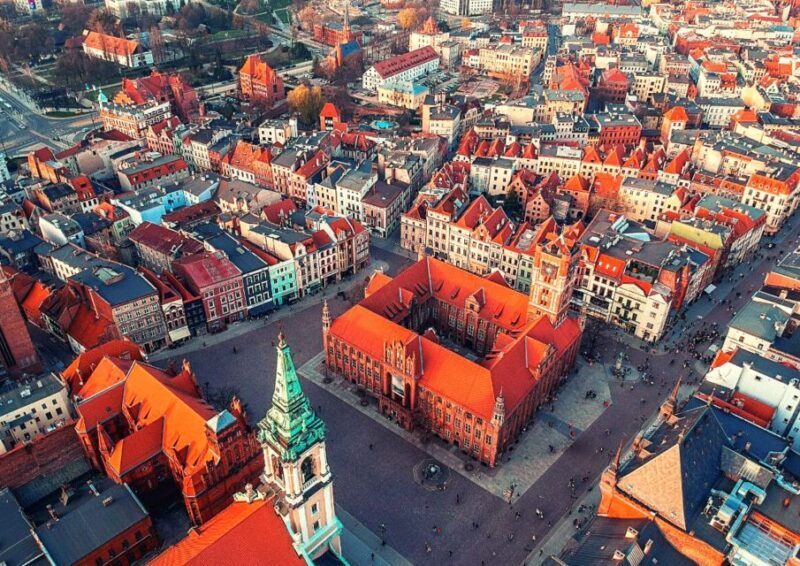 Small-Group Tour from Warsaw to Torun with Lunch - Key Points