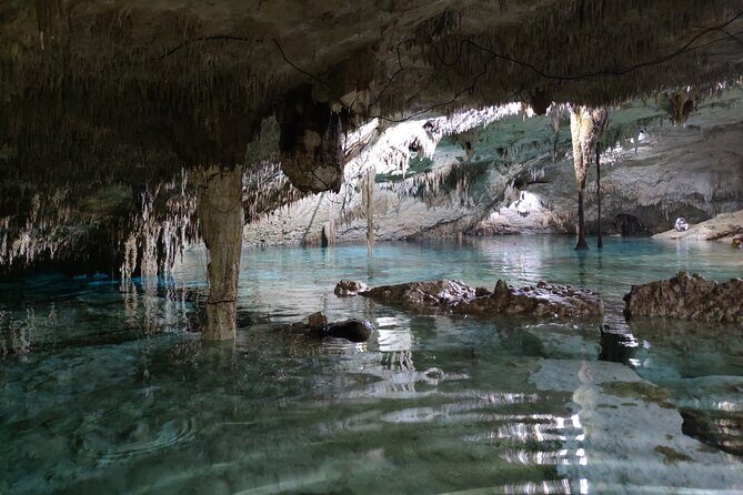 Small group tour in Tulum Ruins - Cenote Cave and GoPro pictures - The Sum Up