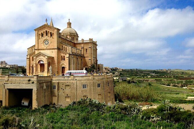 Small Group Tour of Gozo with Victoria and Ggantija Temples - A Detailed Look at the Experience