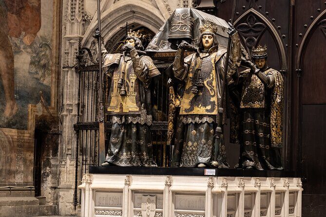 Small-Group tour of Seville Cathedral & Giralda Tower - Key Points