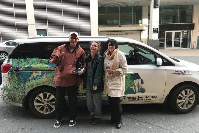 Small Group Tour - Peggy's Cove, Lunenburg, the Annapolis Valley - Why You Should Consider This Tour