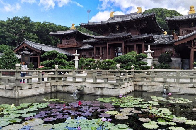 Small-Group Tour: Temples & Markets Discovering [PROMOTION] - Practical Details and What to Expect