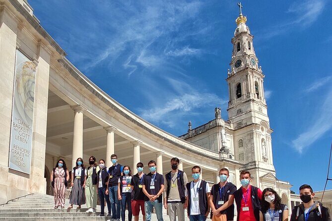 Small-Group Tour to Fatima, Nazareth, and Óbidos from Lisbon - FAQ
