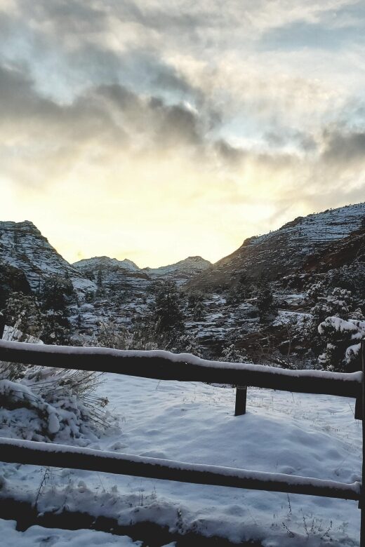 Small Group Tour Zion & Bryce Canyon National from Las Vegas - Key Points