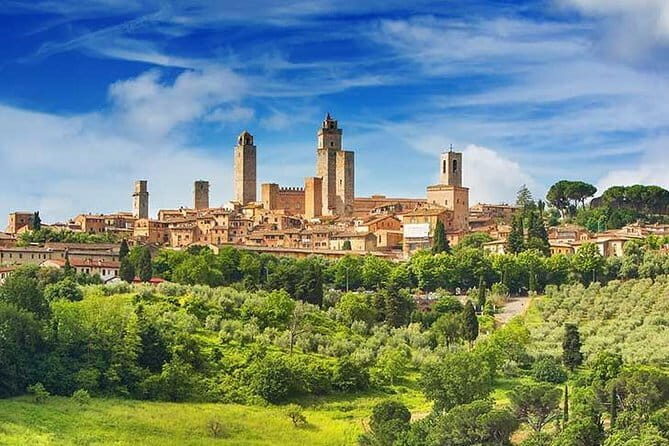 Small-Group Vernaccia di San Gimignano Wine Tour - White and Red Wines - Starting Point and Transportation: Comfort in Transit