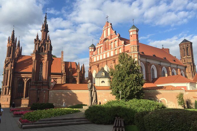 Small-Group Vilnius Half Day City Tour - What to Expect at Each Stop