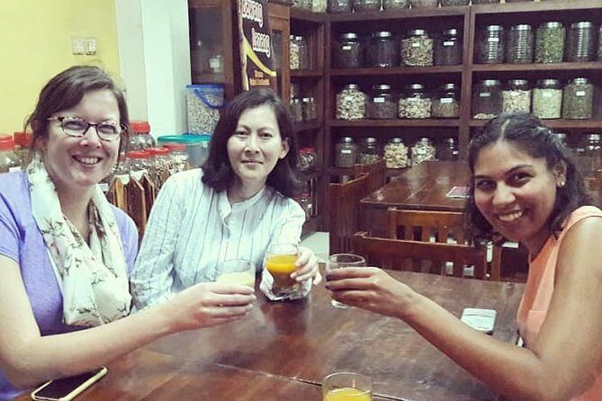 Small-Group Walking and Food Tour by Night in Yogyakarta - What to Expect from the Tour: A Deep Dive