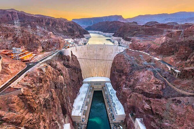 Small Group Walking Hoover Dam Tour (with Powerplant) - Key Points