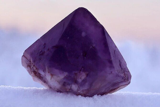 Small-group Wintertime Amethyst Mine Visit from Rovaniemi - Key Points