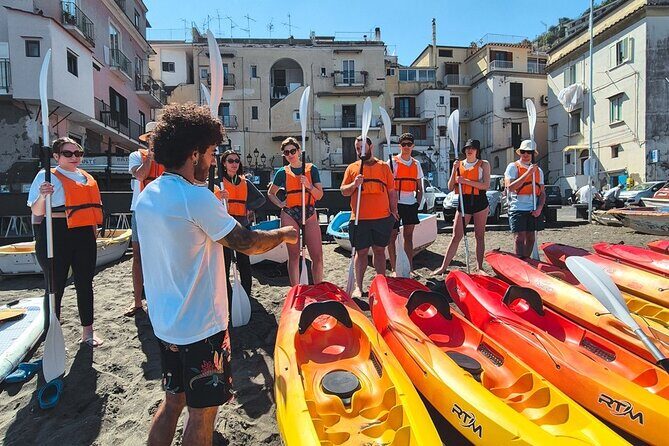 Small groups Kayak tour from Sorrento to Bagni Regina Giovanna - Key Points