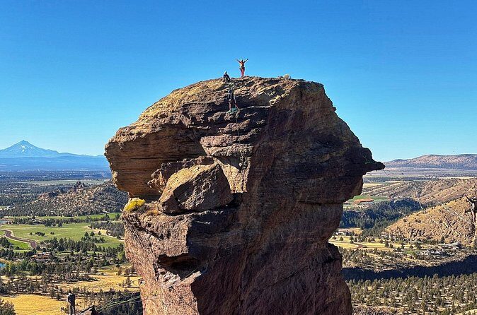 Smith Rock Beginner Rock Climbing Course with Certified Guides - Who Should Consider This Tour?
