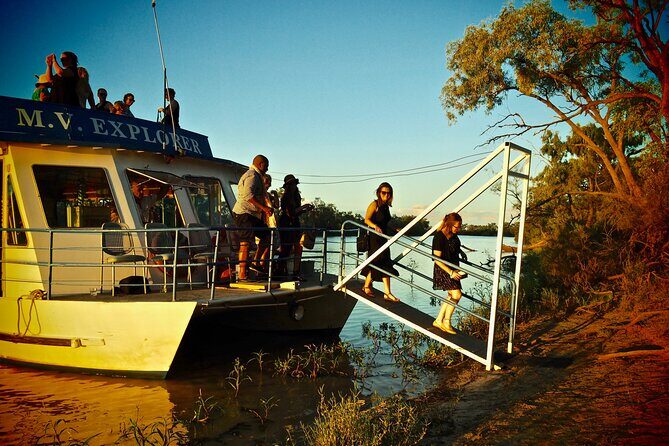 Smithy's Sunset Cruise - Discovering the Magic of Smithys Sunset Cruise in Longreach