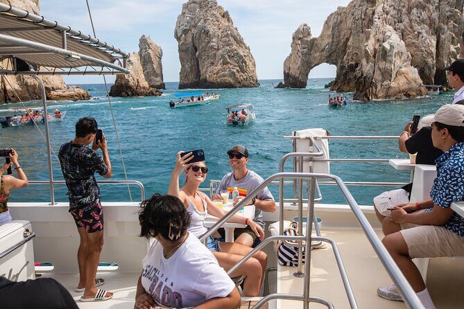 Snorkel, Lunch & Sail in Cabo San Lucas - A Full Breakdown of the Experience