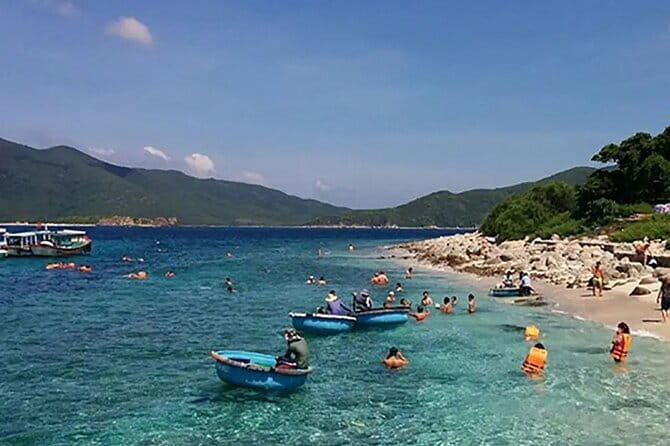 Snorkeling Adventure and Floating Bar Party in Nha Trang - The Sum Up