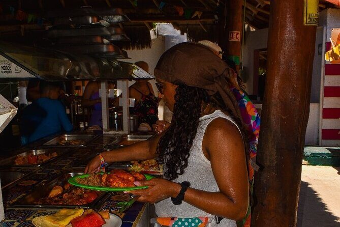 Snorkeling and Catamaran Cruise to Isla Mujeres with Lunch - FAQs