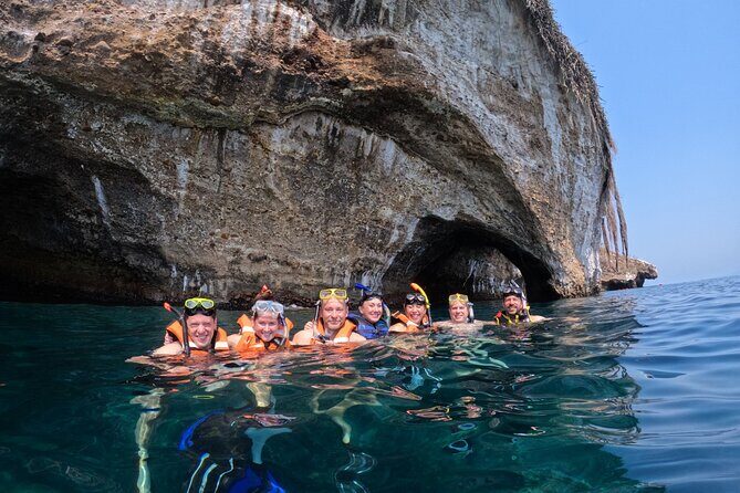 Snorkeling in Los Arcos and Bird watching - Key Points